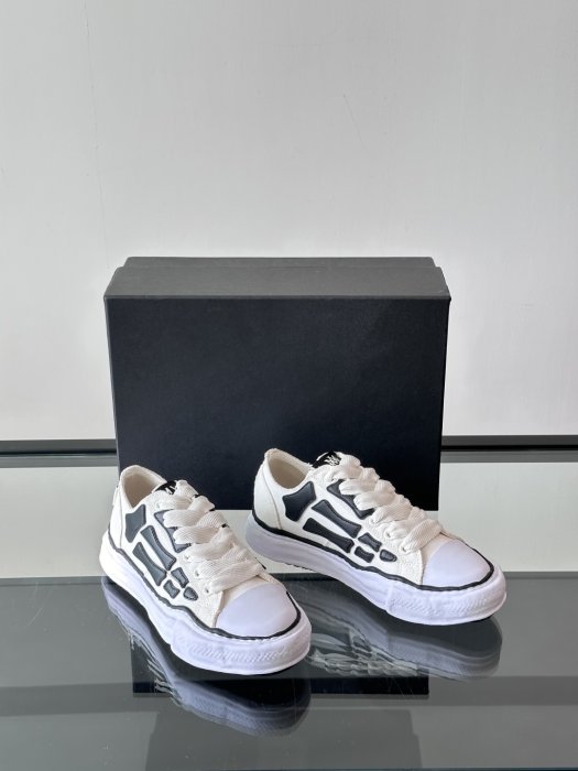 Кросівки чоловічі фото 5