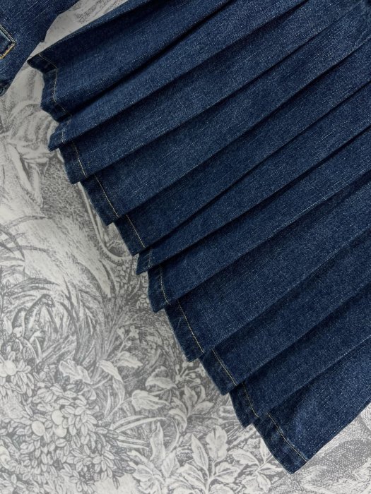 Костюм женский фото 5