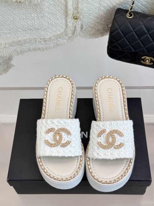 Босоножки фото 4