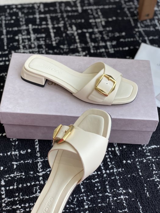 Босоножки фото 6