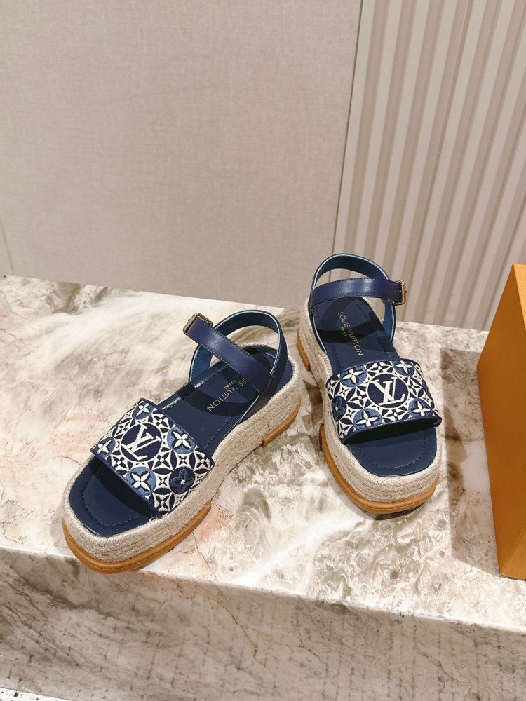 Сандалии женские фото 3