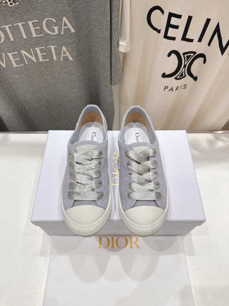 Кеди жіночі