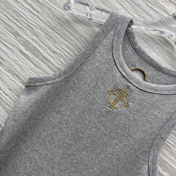 Shirt women's фото 3