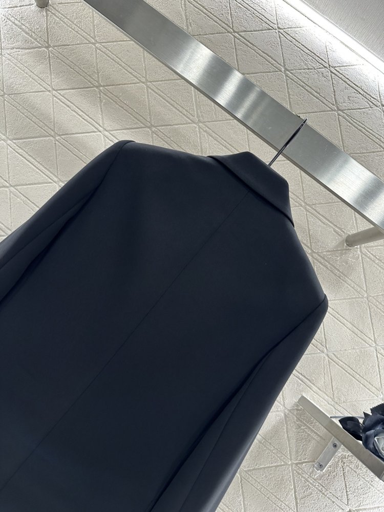 A jacket women's фото 4