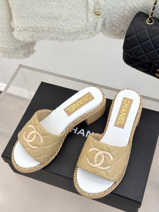 Босоножки фото 2