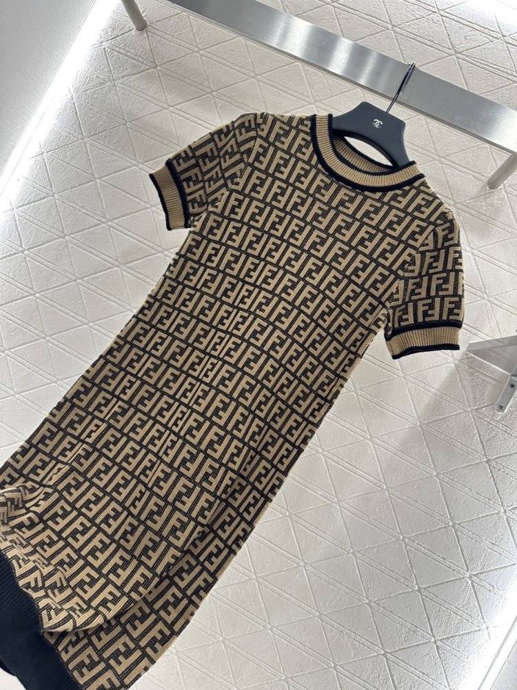 Одежда фото 8