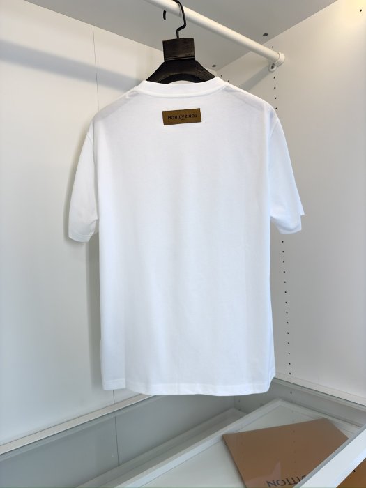 T-shirt men's фото 2