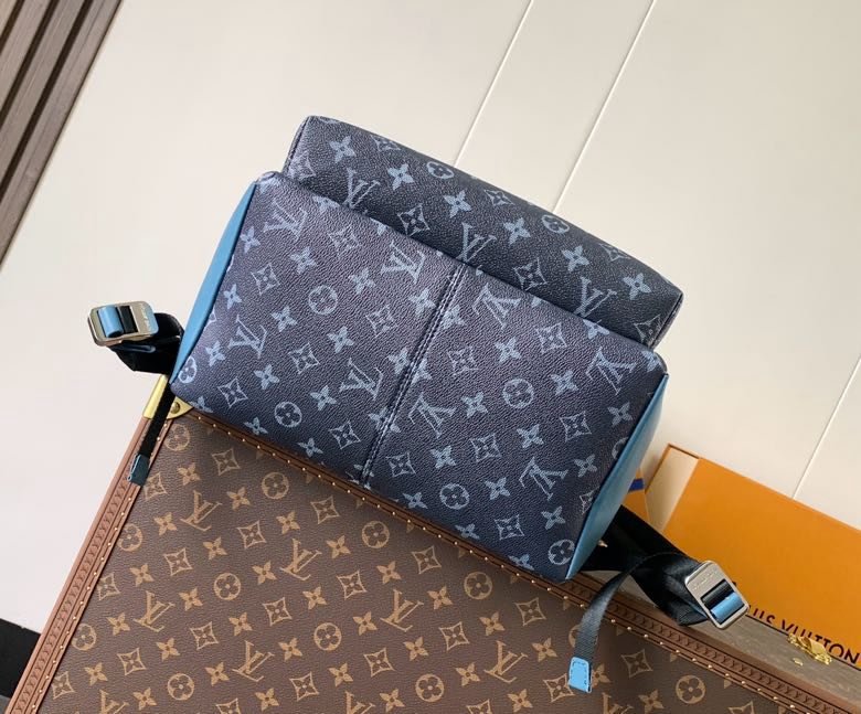 Рюкзак Discovery 29 см фото 3