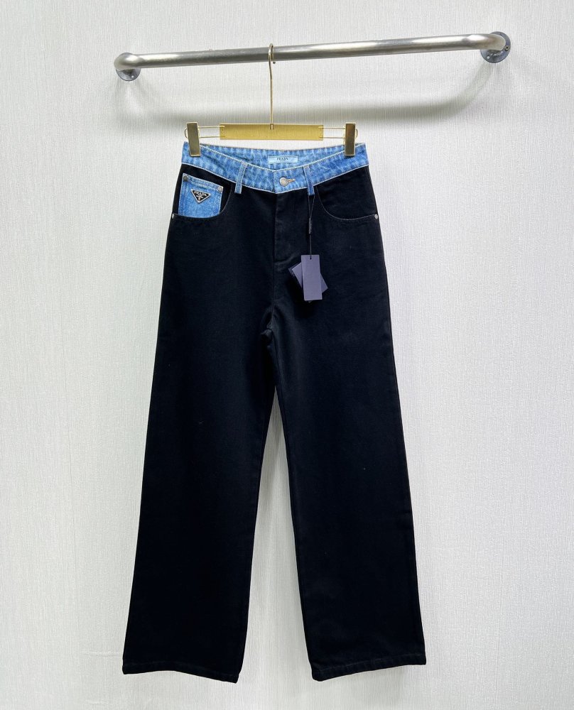 Прямые и широкие джинсы женские