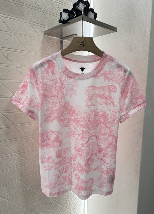 Футболка женская