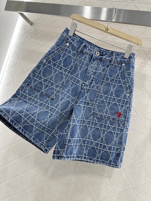 Shorts women's фото 6