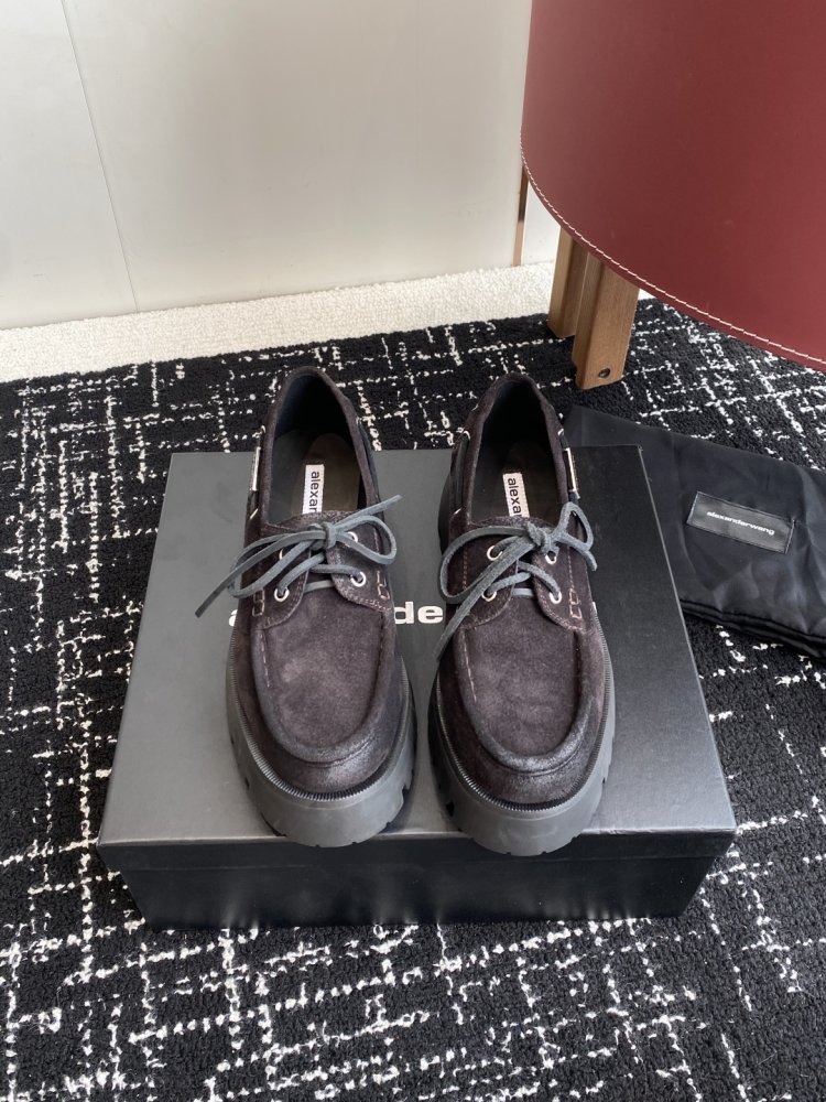 Туфли женские