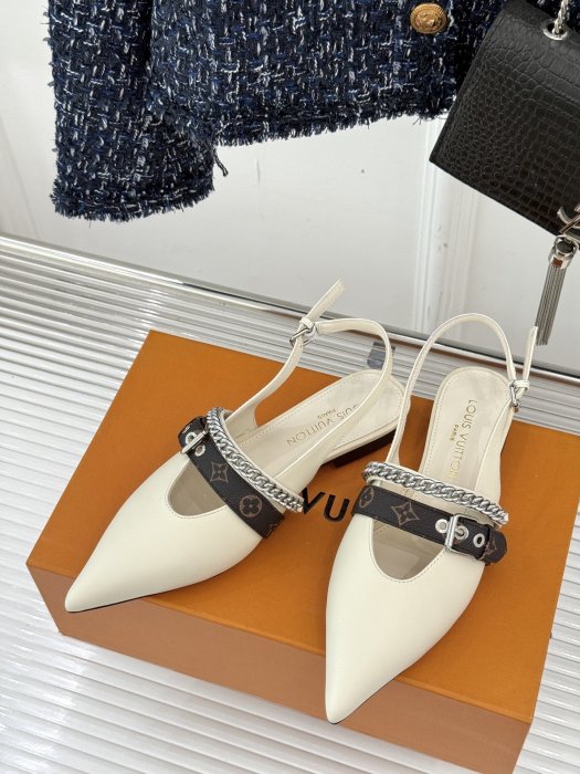 Босоножки фото 2