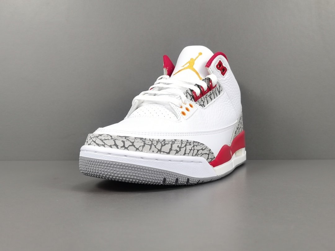 Кросівки Air Jordan 3 Retro фото 5