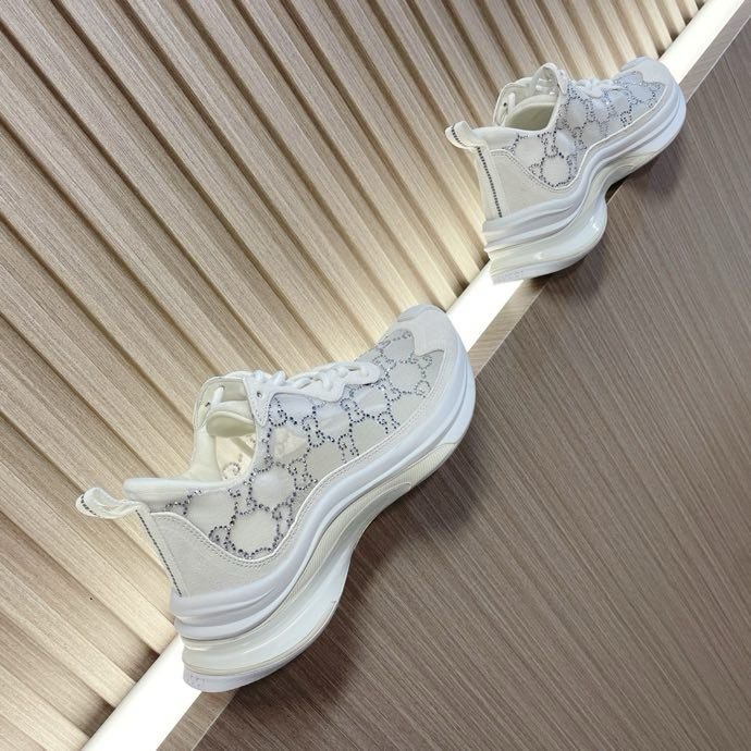 Кроссовки Gucci Run фото 3