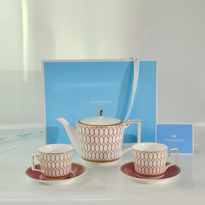 Tea porcelain service