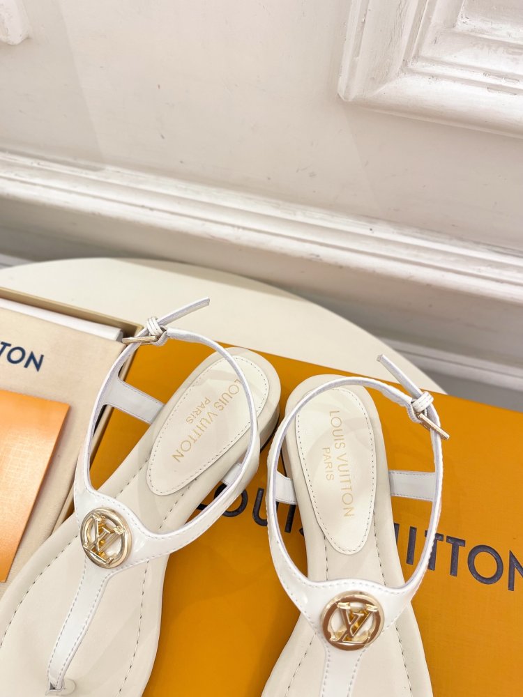 Сандалии женские фото 6