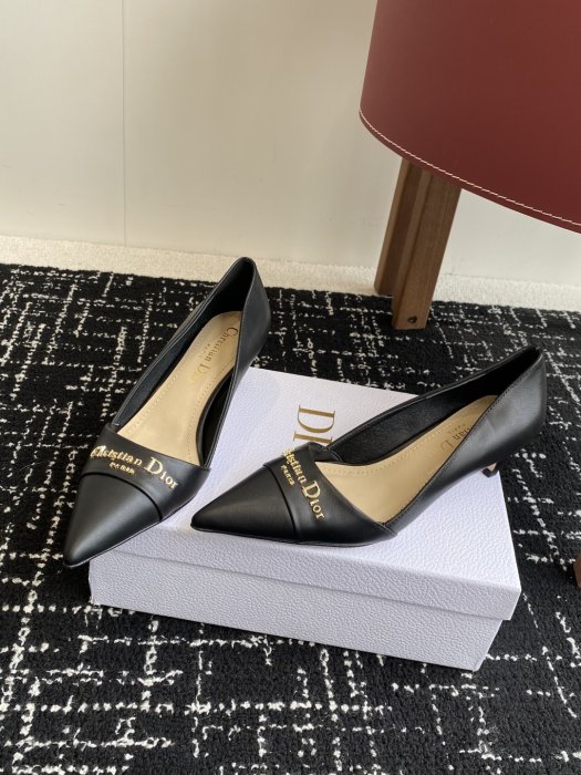 Туфли женские фото 3