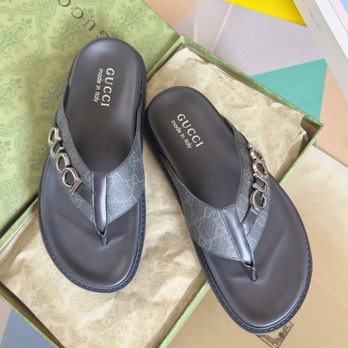 Шльопанці чоловічі