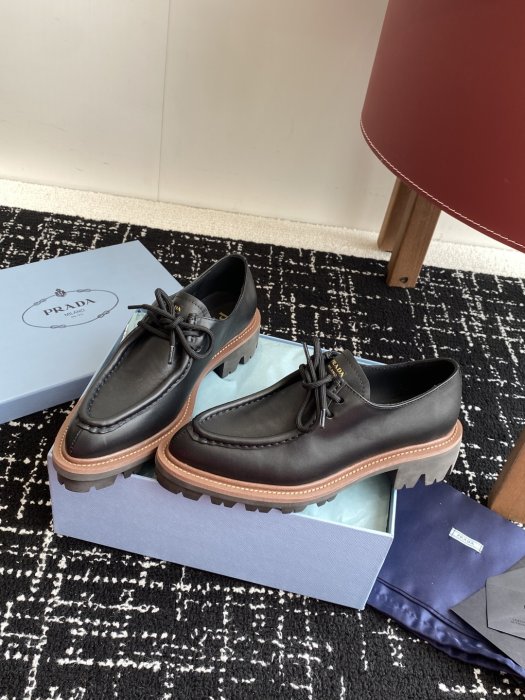 Туфли женские фото 3