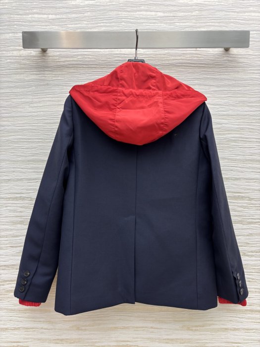 Jacket women's фото 8