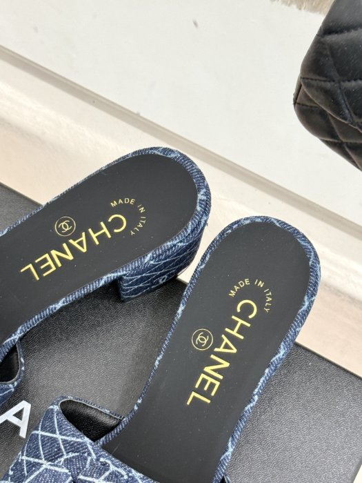 Босоножки фото 8