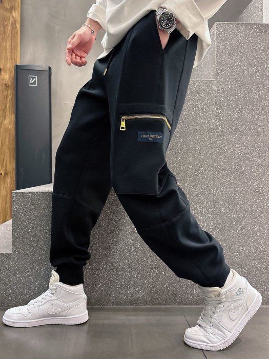 Штани спортивні чоловічі