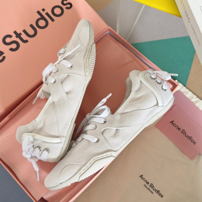 Кросівки фото 6