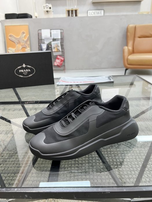 Кроссовки мужские