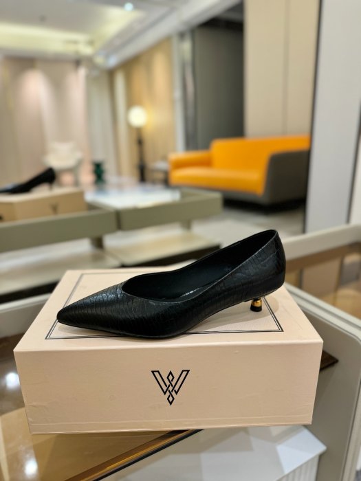 Туфлі жіночі