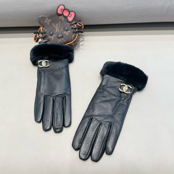 Gloves women's