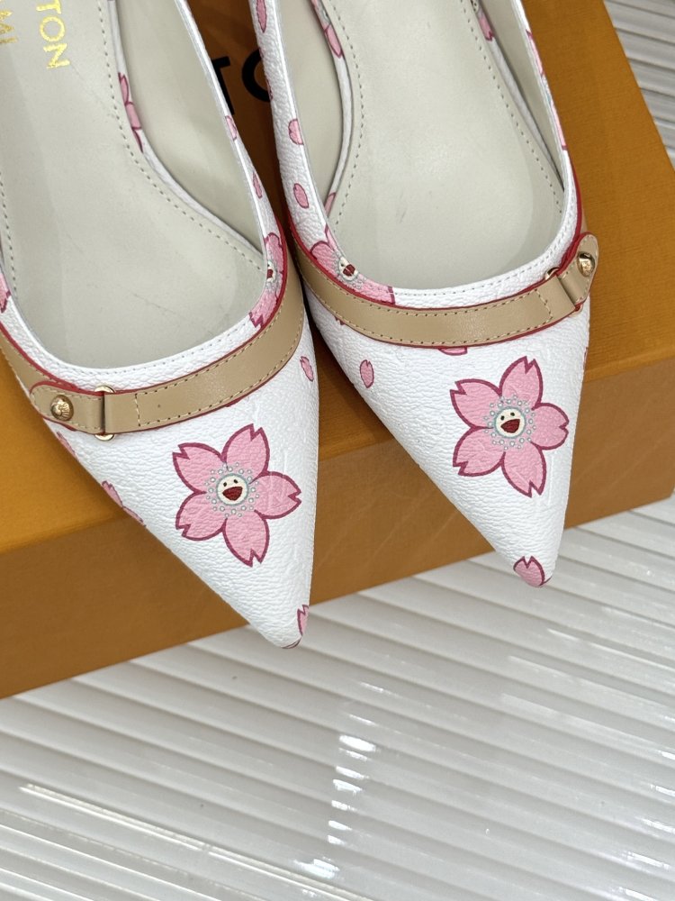 Босоножки фото 7