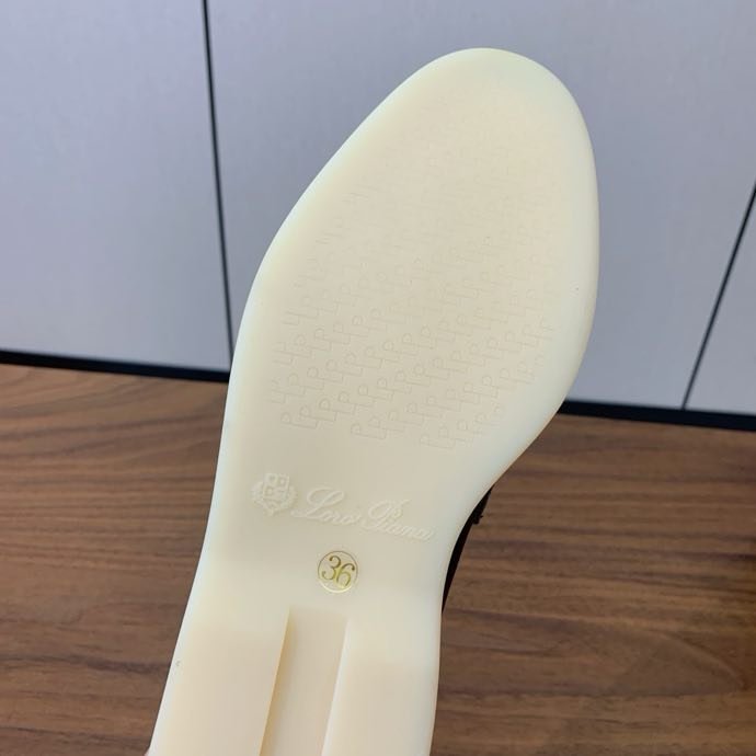 Лоферы женские фото 8