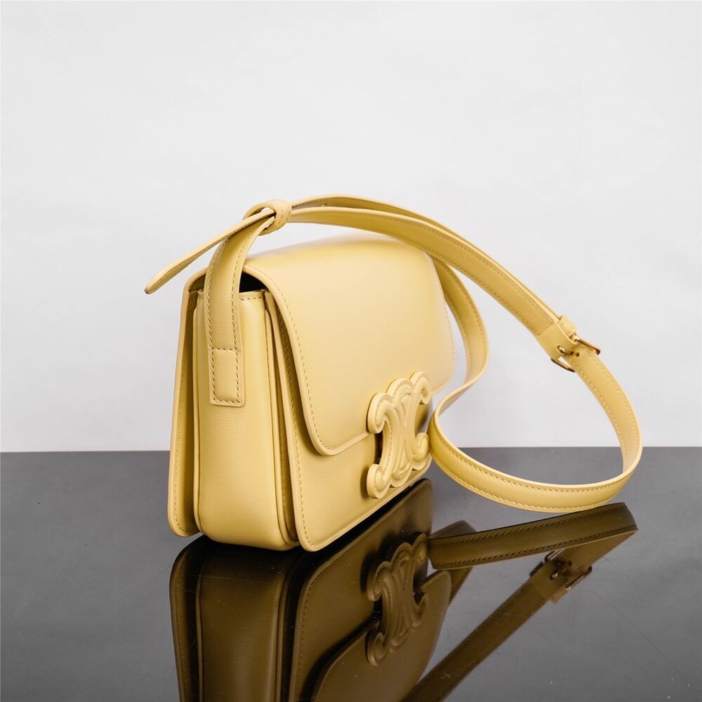 A bag TEEN TRIOMPHE 18.5 cm, natural leather фото 2