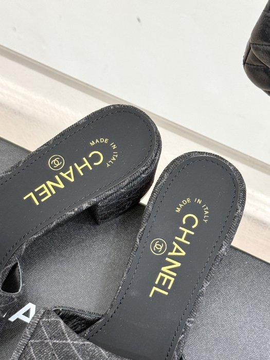 Босоножки фото 8