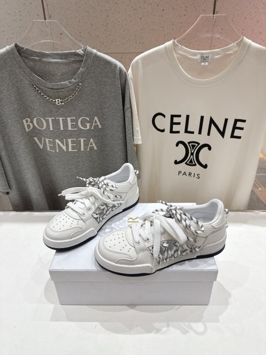 Кроссовки фото 3