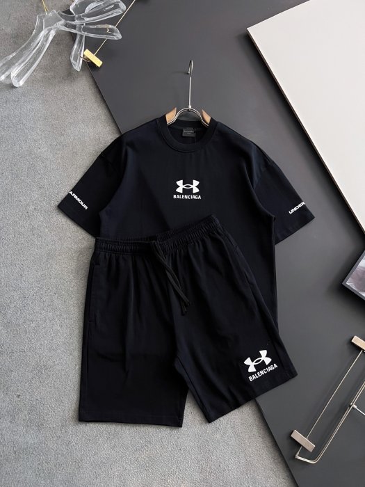 Костюм чоловічий