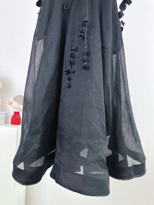 Шовкове Плаття, Сукня з серії WONDERLAND фото 5