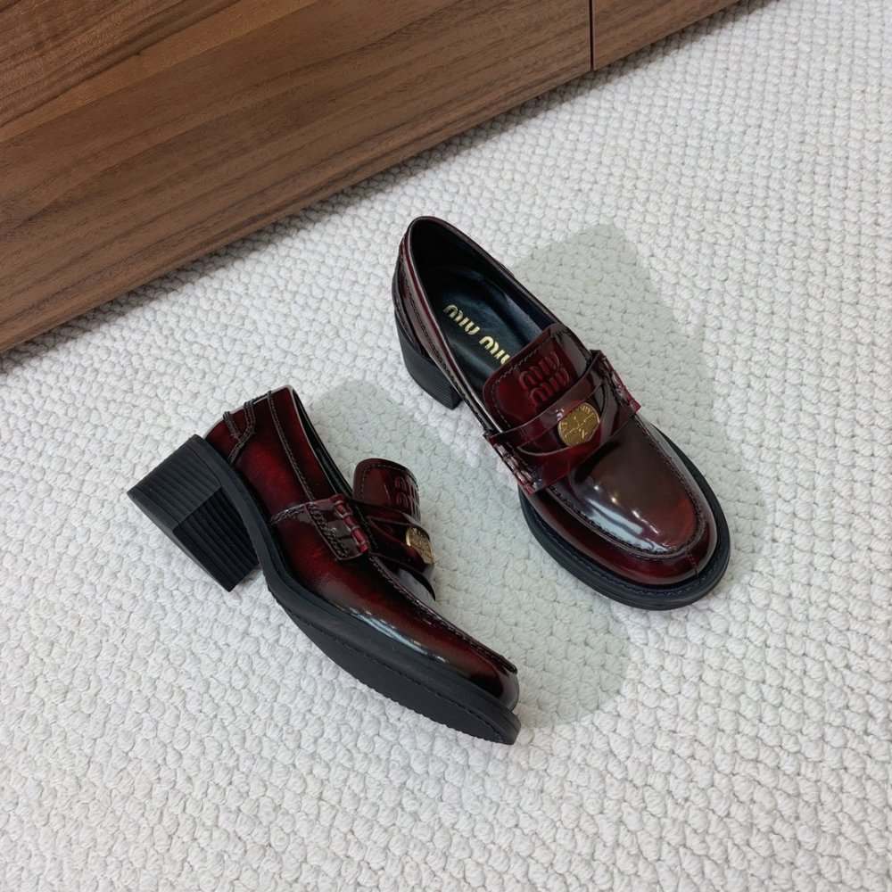 Лоферы женские фото 7