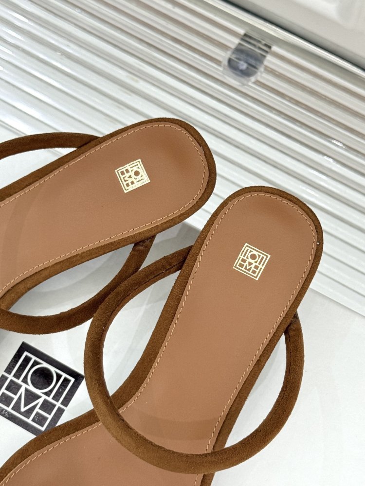 Босоножки фото 8