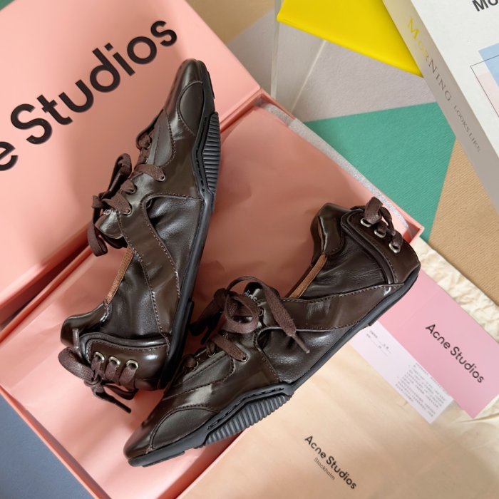 Кросівки фото 6