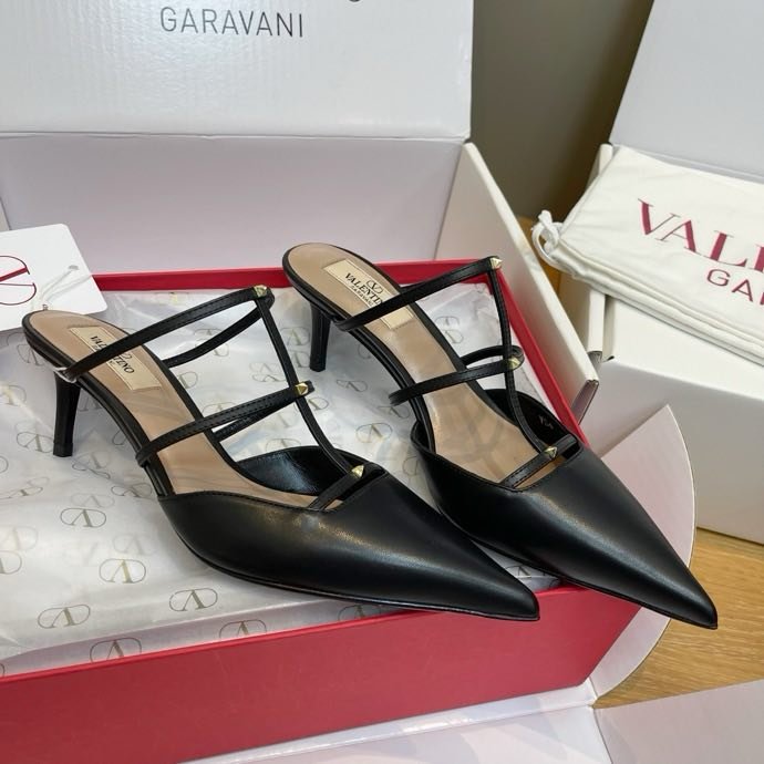 Босоножки фото 8