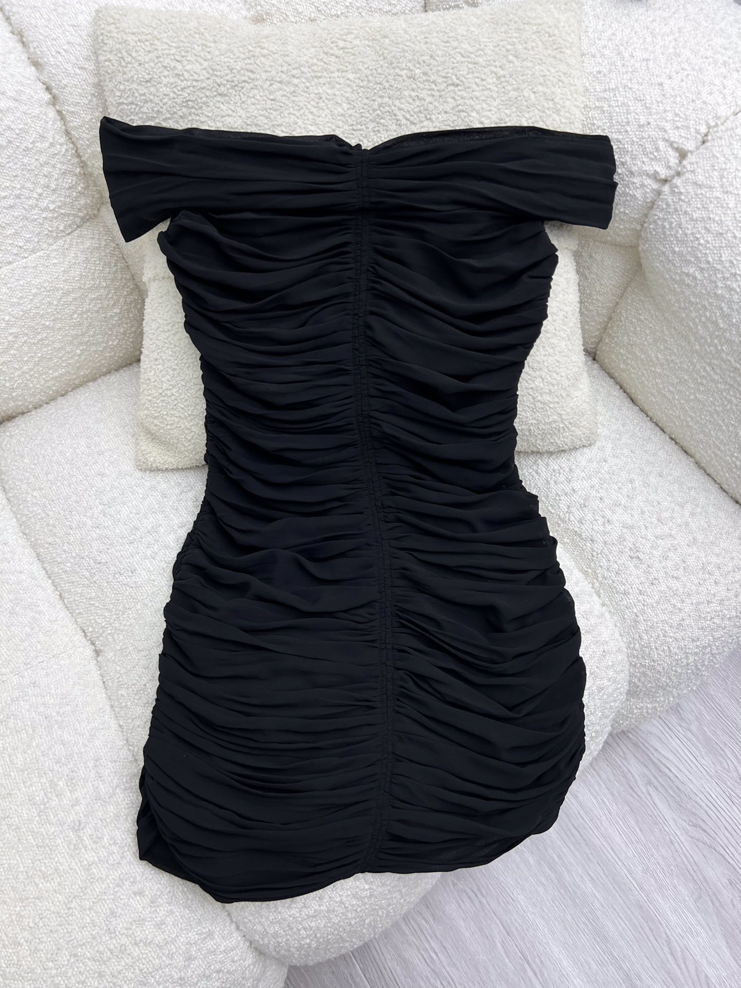 Платье мини черное (шелк 100%) фото 7