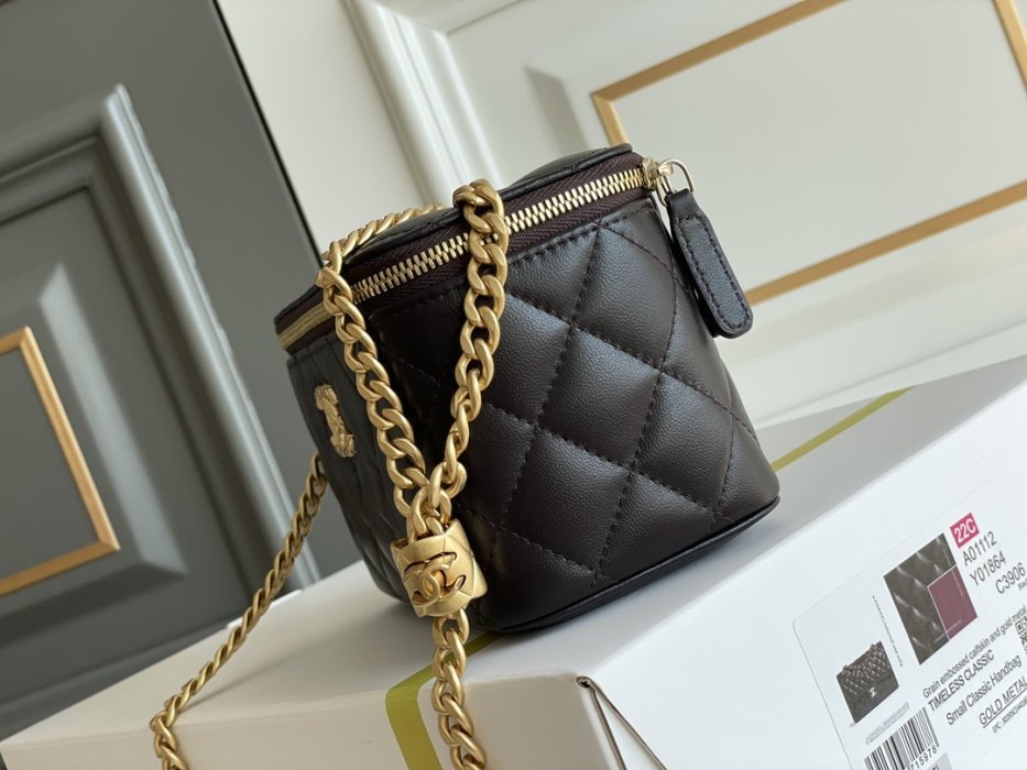 Сумка 22K женская кожаная Vanity 17 см фото 4