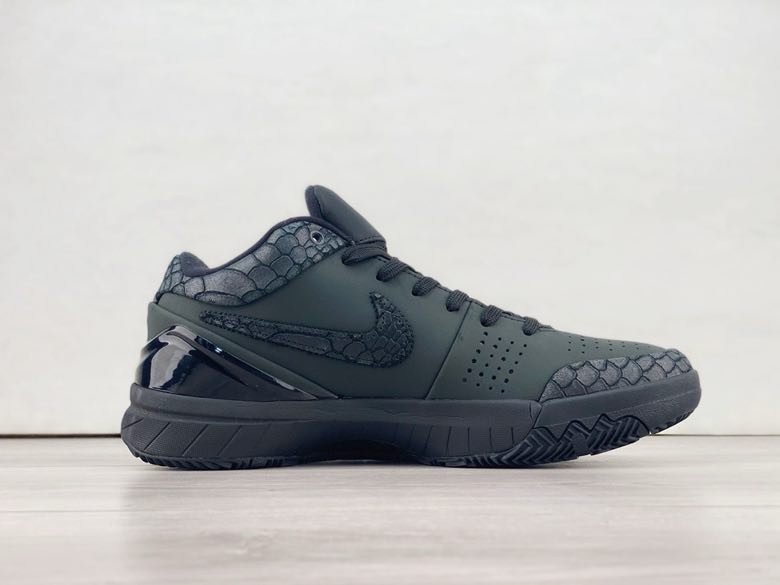 Кроссовки Nike Kobe VIII Protro FQ3544-001 фото 4