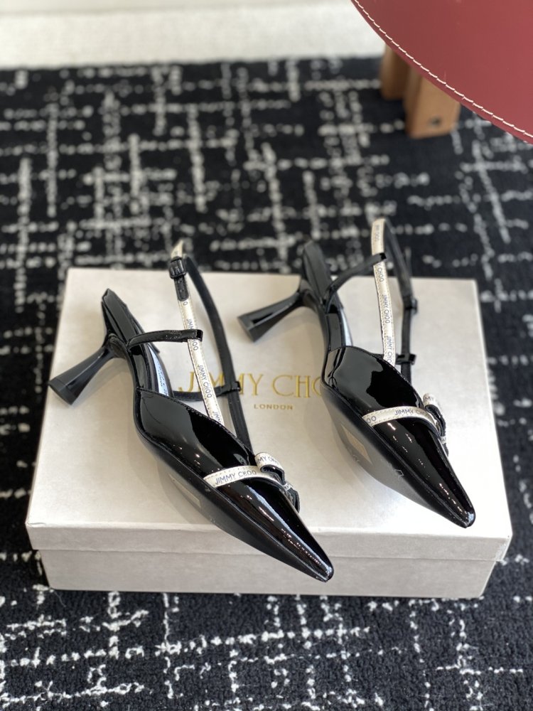 Босоножки фото 4