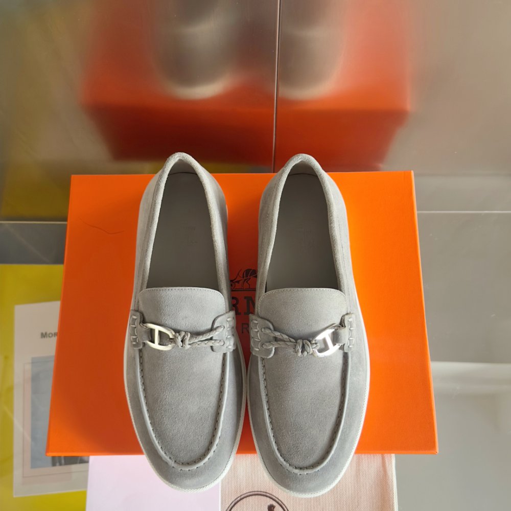 Лоферы женские фото 7