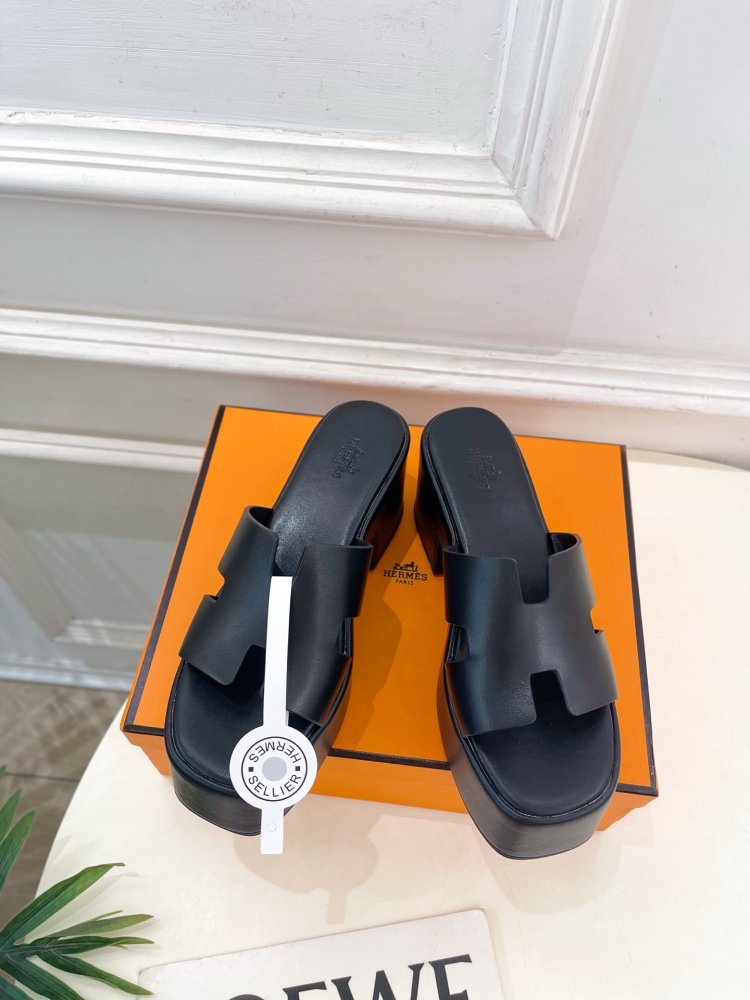 Шлепанцы Jam 30 женские