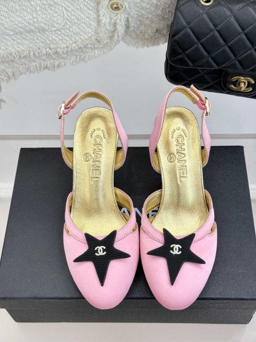 Босоножки фото 4