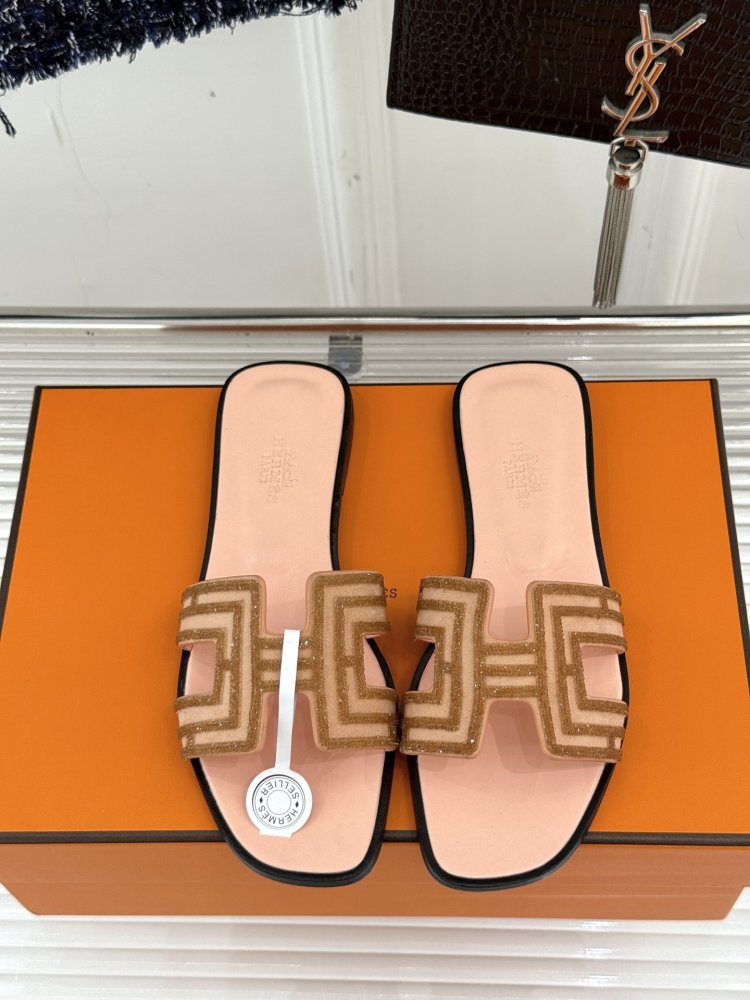 Шлепанцы Oran женские фото 4